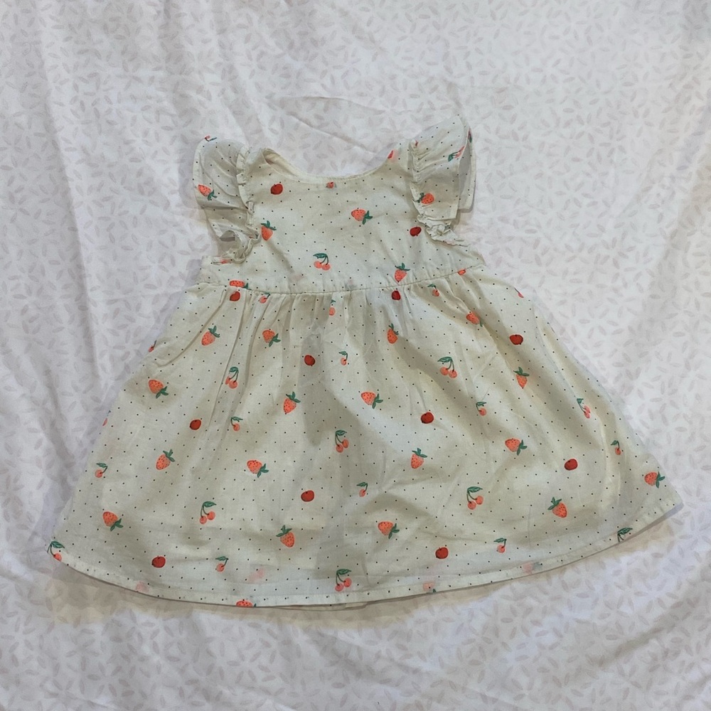🍒 🍓3-6 Months GAP Ruffle Dress with fruit Strawberry and Cherry